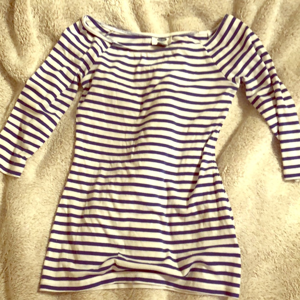 Blue and white stripped 3/4 sleeve
